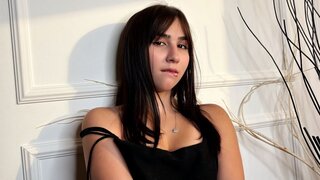 MonicaVane